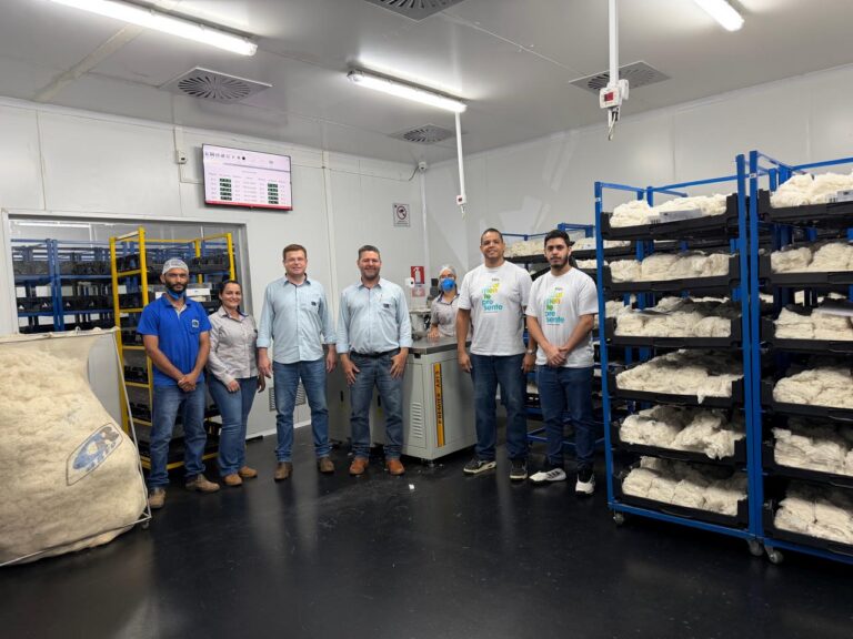 Laboratório CR Agro passa a integrar programa de padronização da Abrapa como 14ª unidade HVI no Brasil